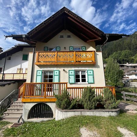 Casa Cesarina By Ama Val Di Fassa Appartement Canazei Buitenkant foto